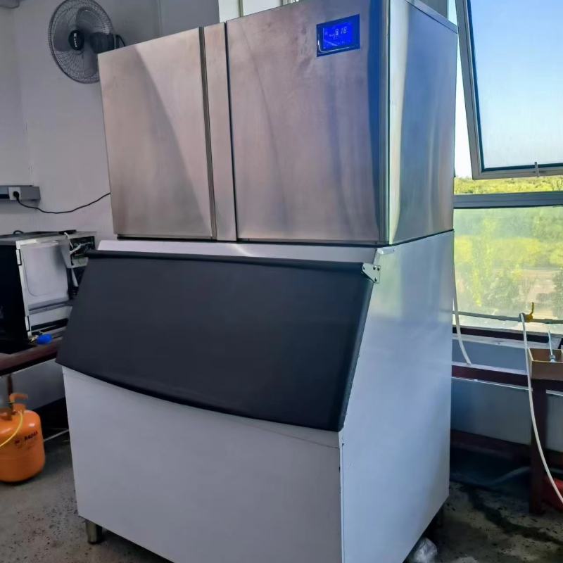 Máquina de Gelo em Cubos de Aç - Commercial Ice Maker 100Kg avaliação e preço