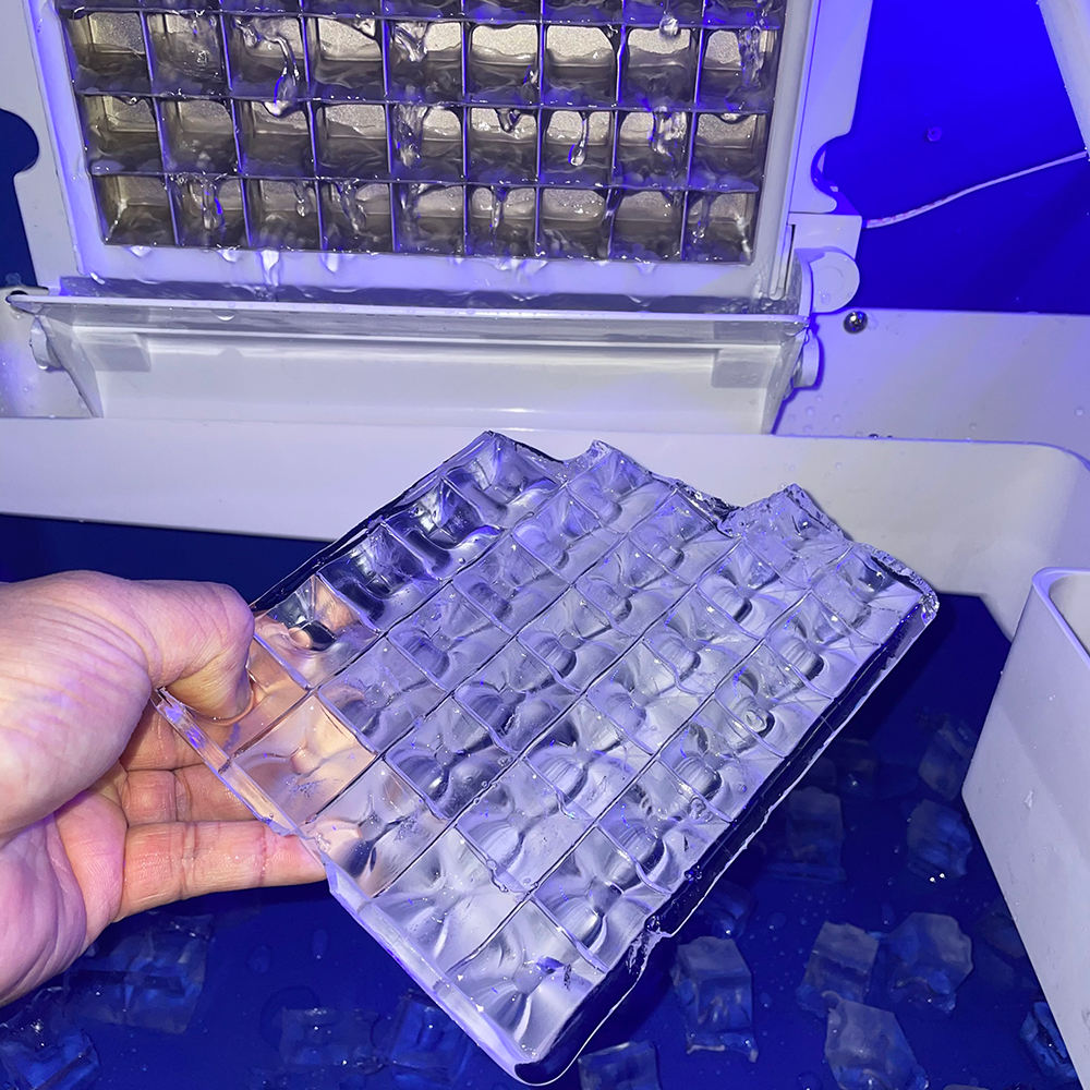 Máquina de fazer gelo 100kg, m - Commercial Ice Maker 100Kg avaliação e preço